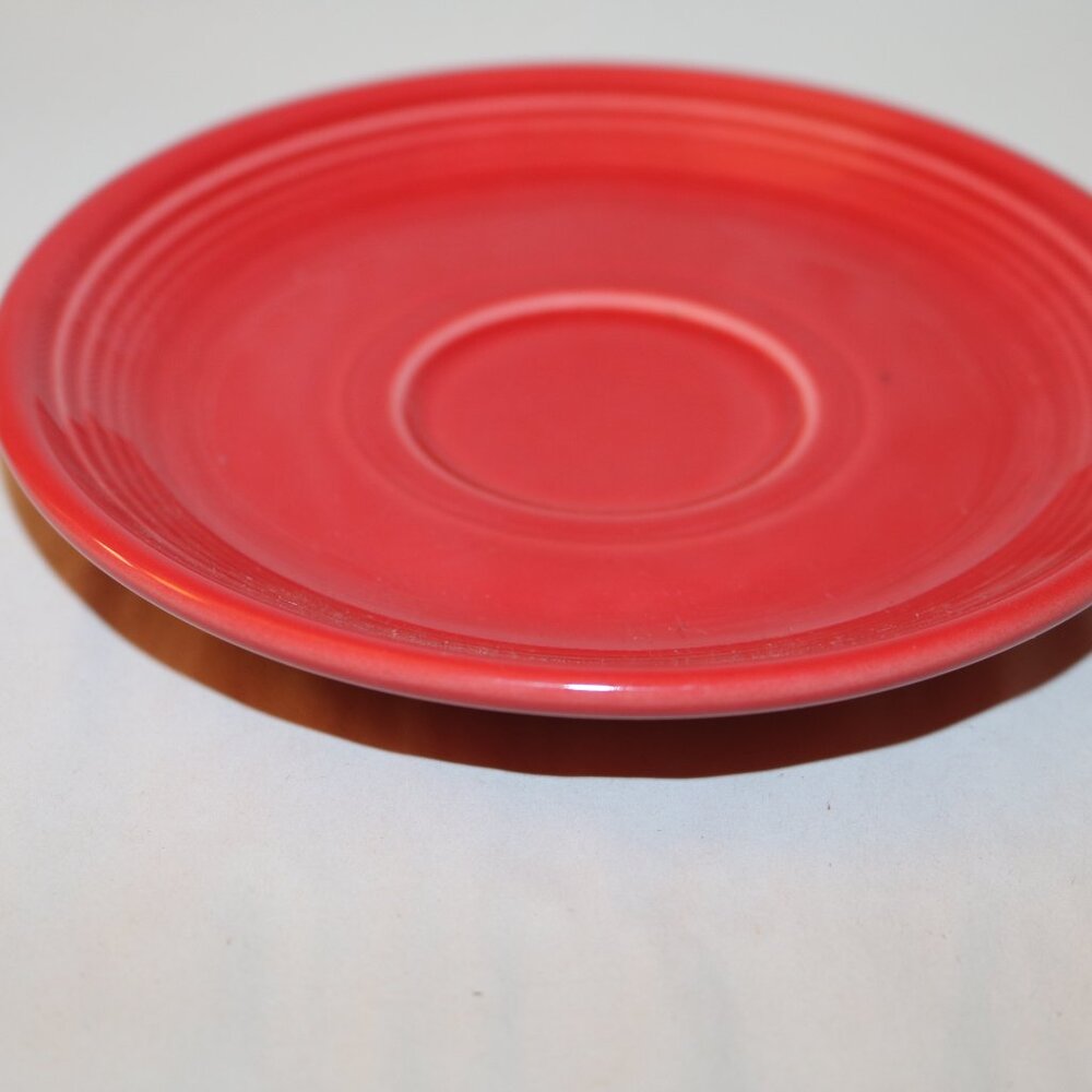The Fiesta ware Homer Laughlin Scarlette red saucer and cup set - Picture 3 of 8